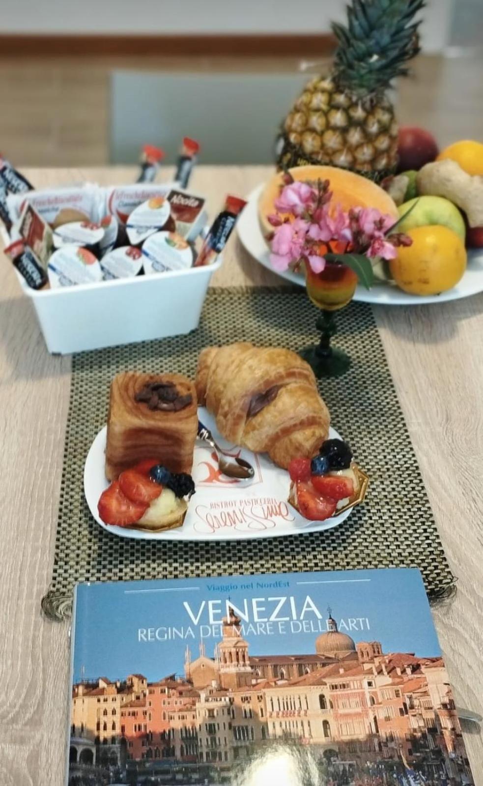 Gate To Venice Apartment Mestre Ngoại thất bức ảnh